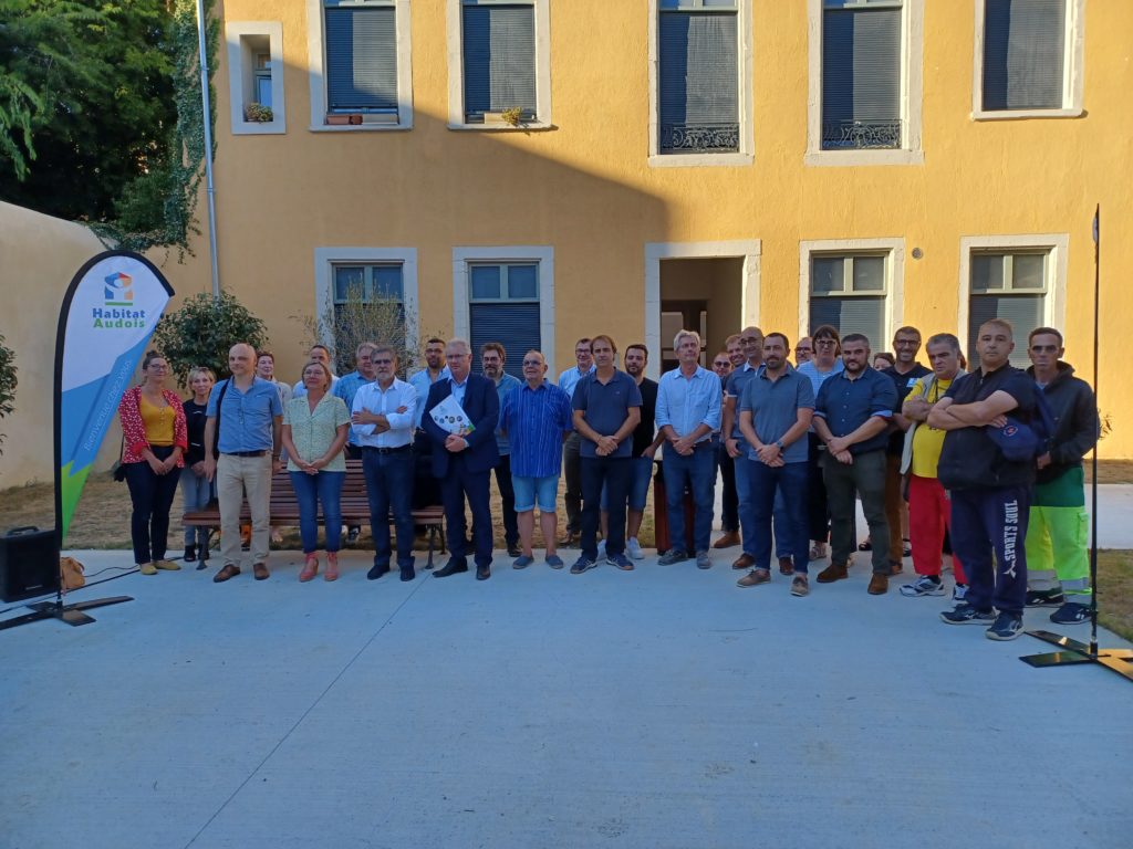 Photo de groupe de l'ensemble des partenaires du projet