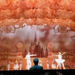 Les danseurs sur scène durant le ballet