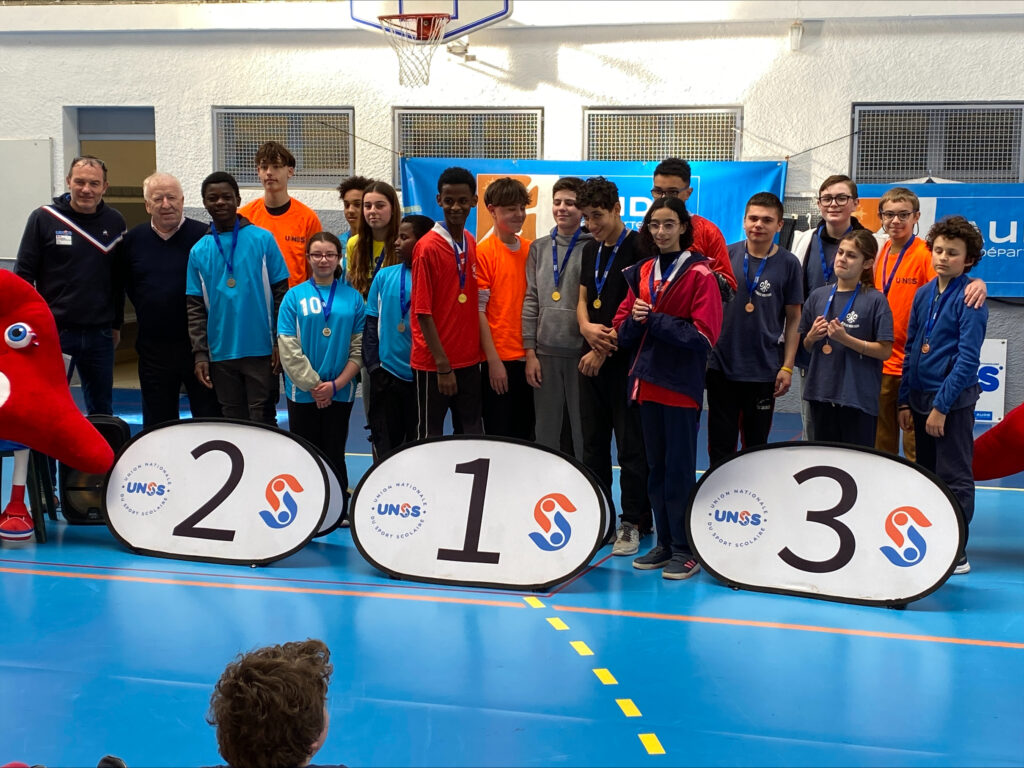 les 3 premières équipes - Le podium