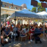 Familles et partenaires venus nombreux assister au spectacle