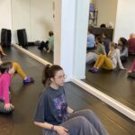Le groupe en répétition de danse