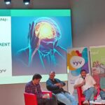 Six intervenants durant une table ronde