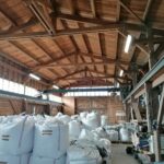 Le hangar avec tout le stock