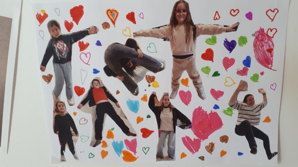 Collage avec les photos des enfants